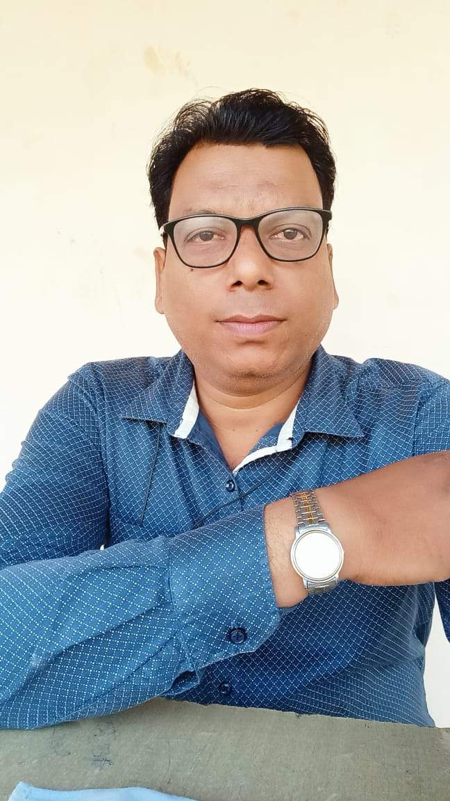 स्वामी आत्मानंद अंग्रेजी माध्यम स्कूल केशकाल के प्रभारी प्राचार्य बने मनोज