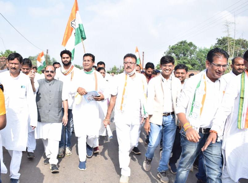 बढ़ती मंहगाई, बेरोजगारी के लिए केन्द्र सरकार जिम्मेदार-मरकाम