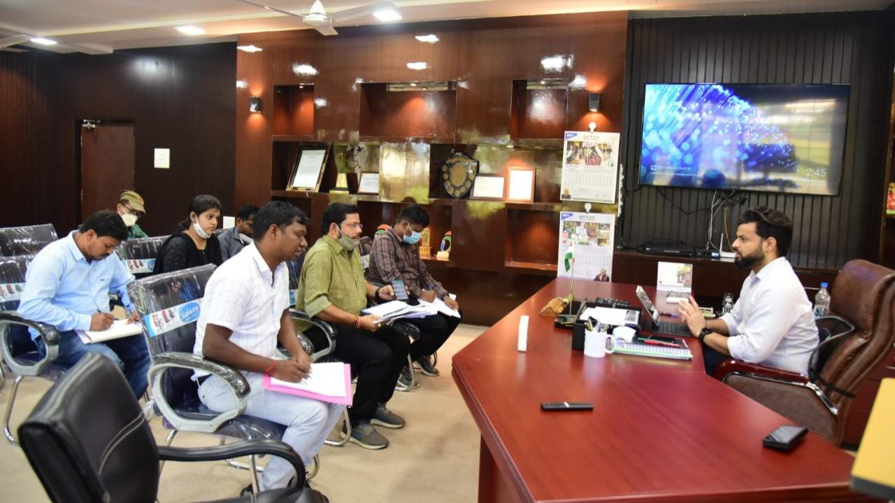 सफाई व्यवस्था को बेहतर बनाने पर जोर