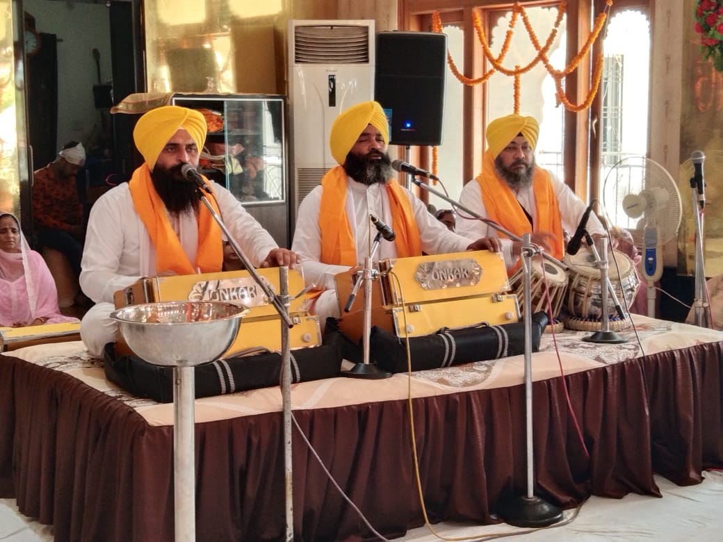 गुरूद्वारा में हुए शबद-कीर्तन गुरूद्वारा में हुए शबद-कीर्तन