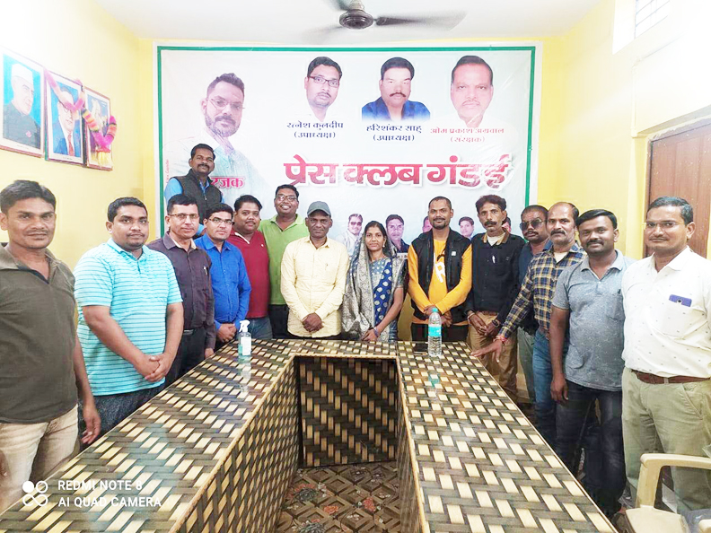 विकास के मुद्दों पर जिपं सदस्य ने की रायशुमारी विकास के मुद्दों पर जिपं सदस्य ने की रायशुमारी