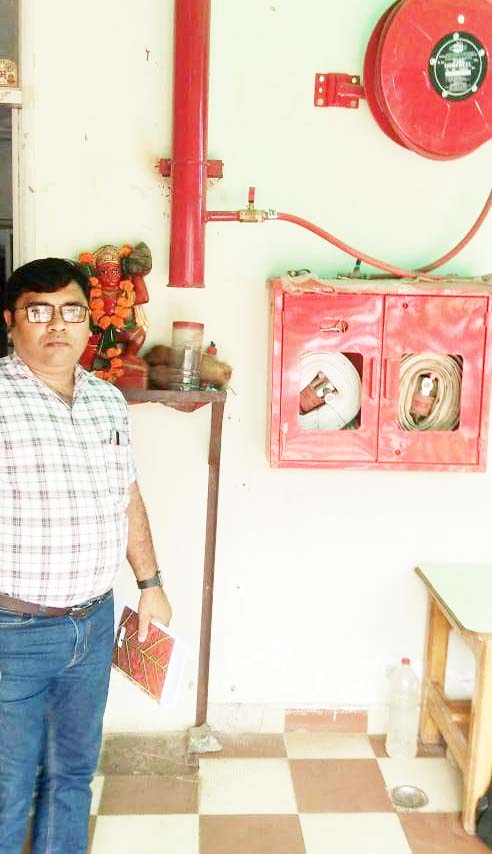 अस्पतालों में फायर सेफ्टी एवं जैव अपशिष्ट को लेकर प्रशासन सख्त, 8 संस्थानों को नोटिस अस्पतालों में फायर सेफ्टी एवं जैव अपशिष्ट को लेकर प्रशासन सख्त, 8 संस्थानों को नोटिस