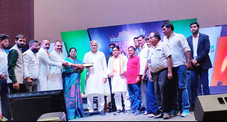 पीएमवाय के लिए ननि नांदगांव को प्रथम पुरस्कार