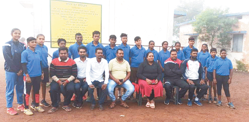 राज्य शालेय तैराकी स्पर्धा में दुर्ग ज़ोन में सबसे ज्यादा पुरई के बच्चे चयनित