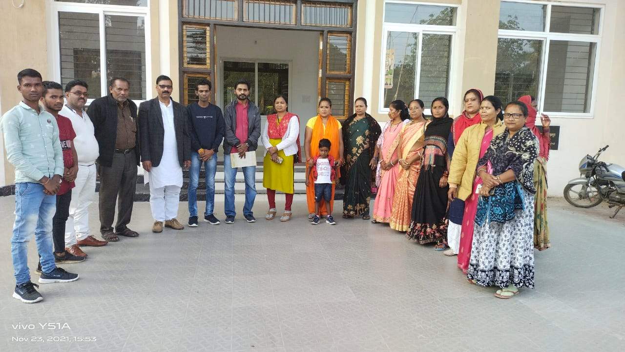 ग्रामीण क्षेत्रों में बुनियाद को मजबूत बनाने कर रहे काम-अग्रहरि