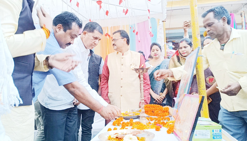 भाजपा हमेशा हर वर्ग को ध्यान में रखकर काम करती है-पांडेय भाजपा हमेशा हर वर्ग को ध्यान में रखकर काम करती है-पांडेय