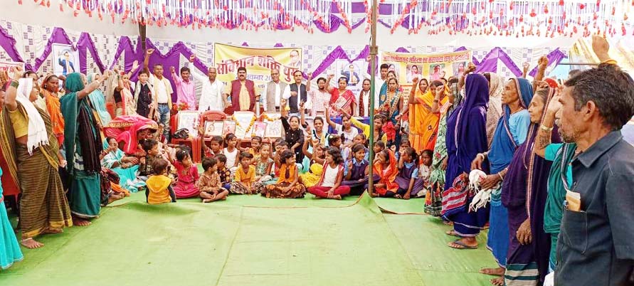शहीद स्मारक स्थल पर मनाया गया संविधान दिवस