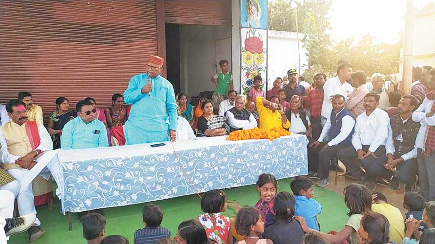   महंगाई के खिलाफ कांग्रेसियों ने निकाली जनजागरण पदयात्रा, सभा में केन्द्र सरकार पर साधा निशाना