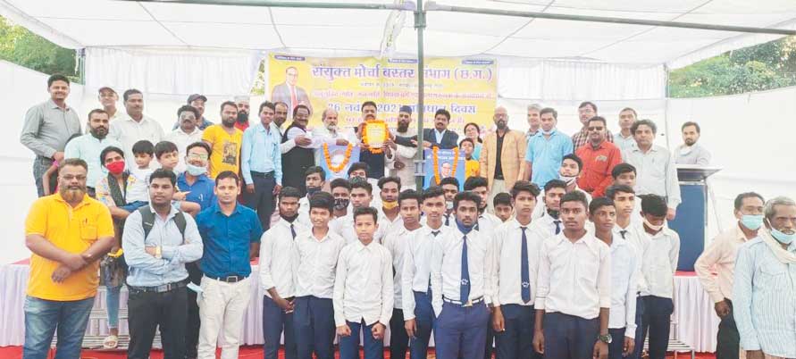 संविधान की पवित्रता बनाए रखना हर नागरिक का कर्तव्य-रेखचंद संविधान की पवित्रता बनाए रखना हर नागरिक का कर्तव्य-रेखचंद