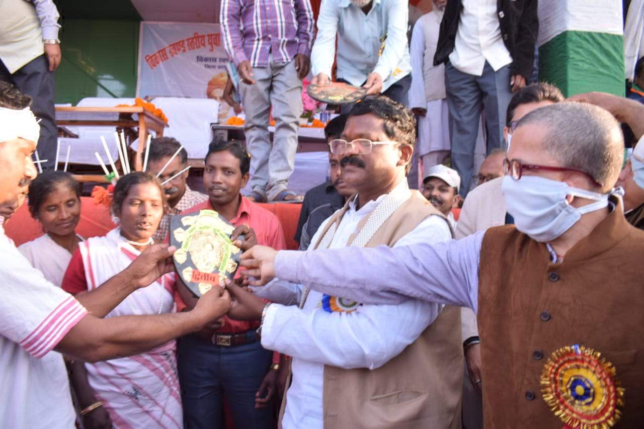 युवा प्रतिभा को अवसर देने छत्तीसगढ़ सरकार संकल्पित-भगत युवा प्रतिभा को अवसर देने छत्तीसगढ़ सरकार संकल्पित-भगत