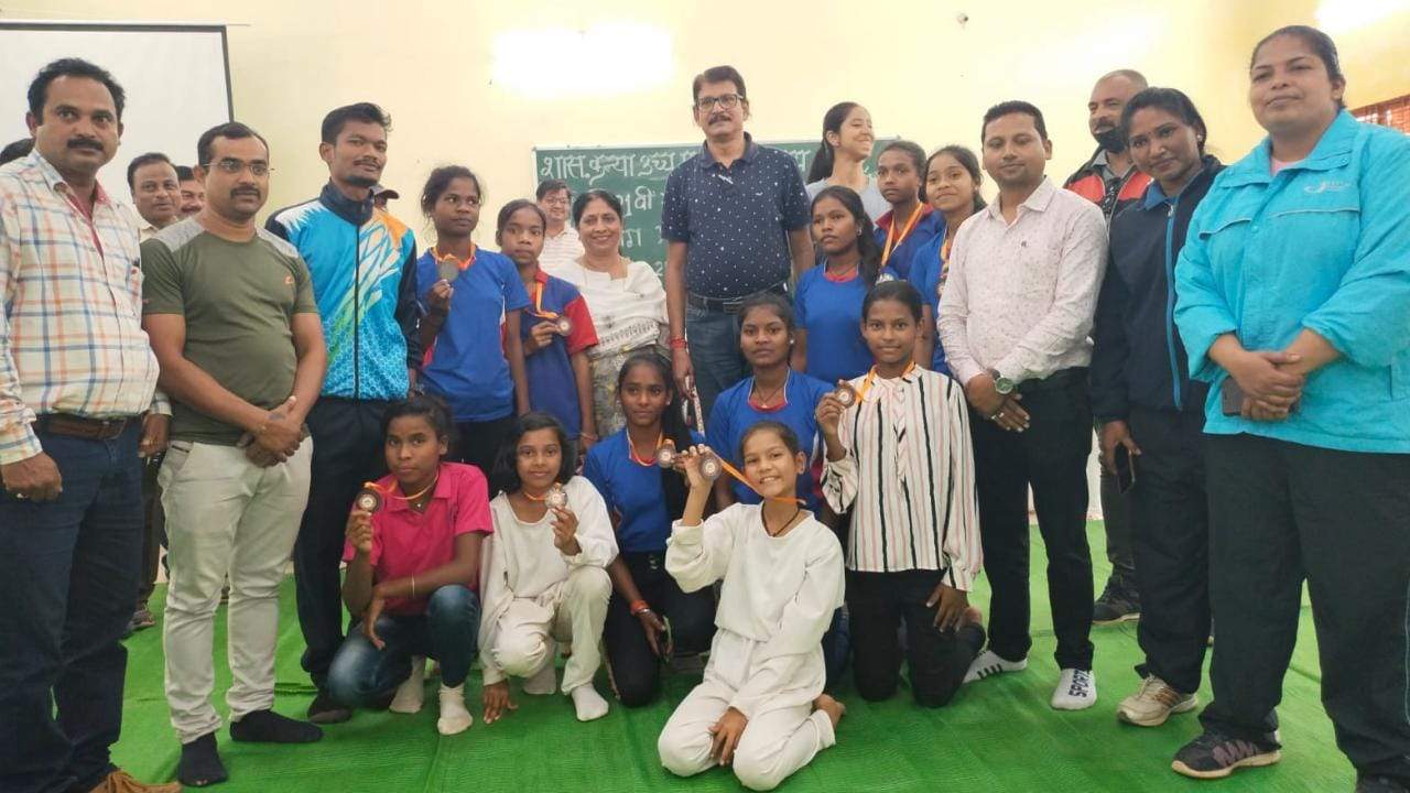 शालेय खेल में कोण्डागांव के खिलाडिय़ों का बेहतर प्रदर्शन शालेय खेल में कोण्डागांव के खिलाडिय़ों का बेहतर प्रदर्शन