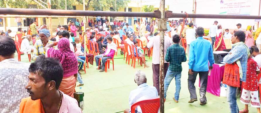 बागबाहरा में लगा राष्ट्रीय वयोश्री एवं एडिप योजना अंतर्गत शिविर, सैकड़ों लाभान्वित बागबाहरा में लगा राष्ट्रीय वयोश्री एवं एडिप योजना अंतर्गत शिविर, सैकड़ों लाभान्वित