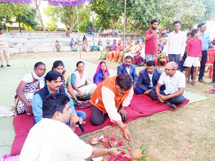 चराईडांड-बगीचा-बतौली मार्ग का संसदीय सचिव ने किया भूमिपूजन