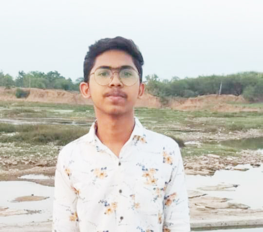 गरीब परिवार के होनहार छात्र के लिए आईआईटी की पढ़ाई की राह हुई आसान