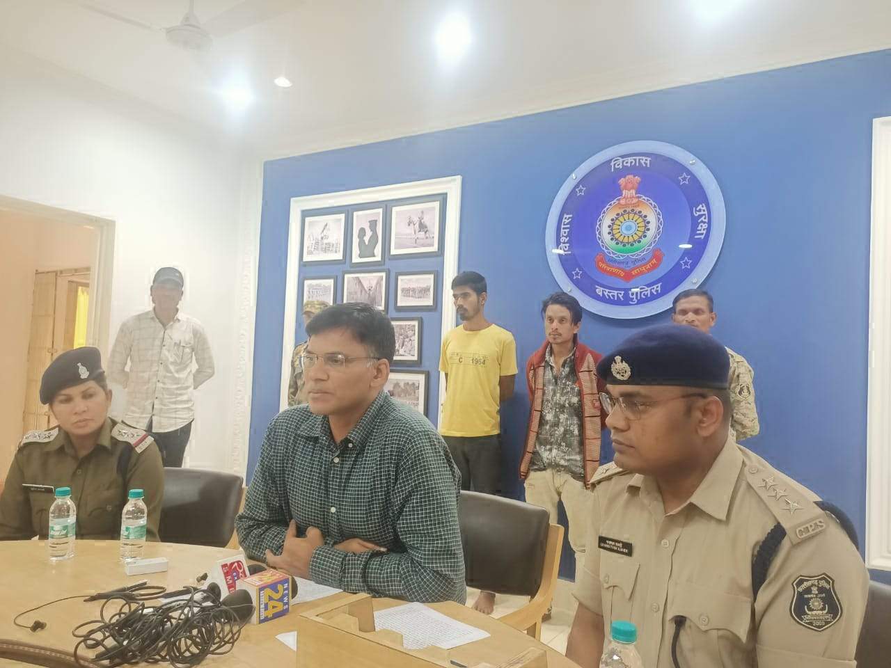 पुरानी रंजिश पर साथियों ने की हत्या, 2 गिरफ्तार पुरानी रंजिश पर साथियों ने की हत्या, 2 गिरफ्तार