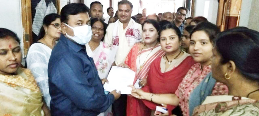 भाजपा महिला मोर्चा ने राज्यपाल के नाम सौंपा ज्ञापन भाजपा महिला मोर्चा ने राज्यपाल के नाम सौंपा ज्ञापन