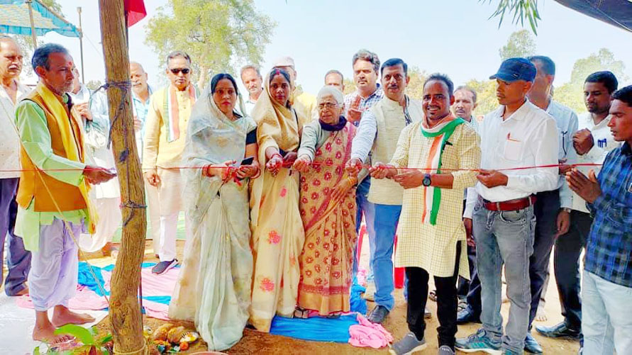 भडि़सार व बोहराबहाल में धान खरीदी उपकेंद्र का विधायक उत्तरी ने किया उद्घाटन