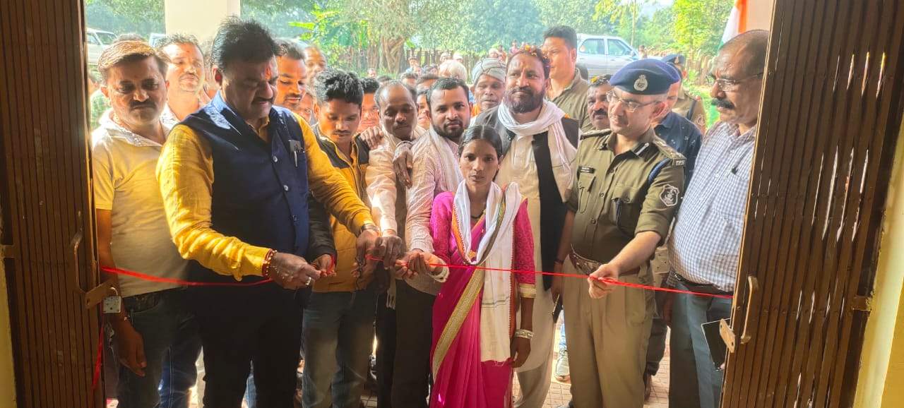 संसदीय सचिव ने किया 2 करोड़ 91 से अधिक के कार्यों का भूमिपूजन संसदीय सचिव ने किया 2 करोड़ 91 से अधिक के कार्यों का भूमिपूजन