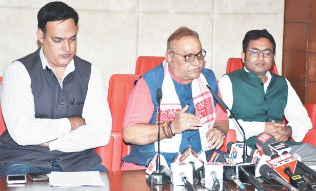 भारत माला परियोजना के मुआवजा वितरण में करोड़ों के घोटाले का आरोप भारत माला परियोजना के मुआवजा वितरण में करोड़ों के घोटाले का आरोप