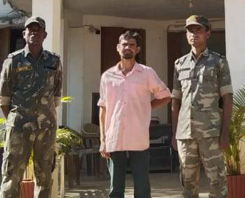 घर में घुसकर नाबालिग से छेड़छाड़, गिरफ्तार