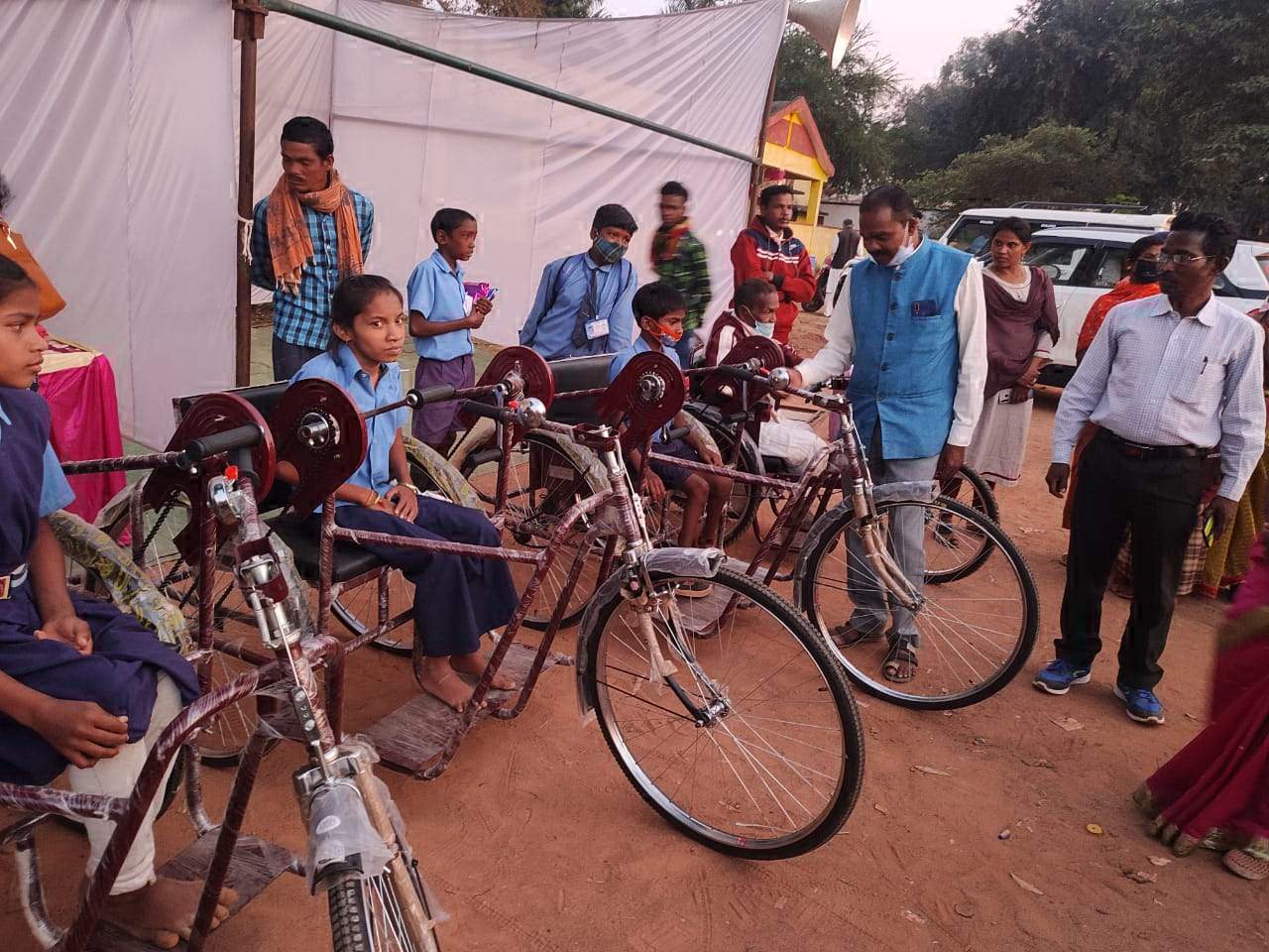 दिव्यांग दिवस पर विविध आयोजन