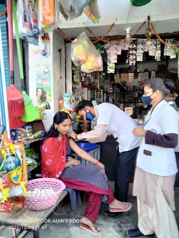 दुकान, चौपाल तथा घर-घर जाकर 12 हजार को कोरोना टीके