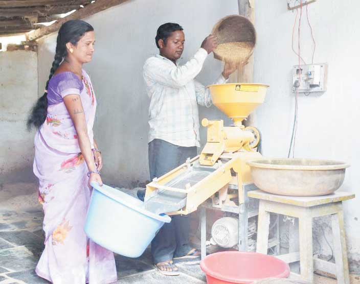 महिला समूह से जुडक़र फगनी ने जीवन में लाया बदलाव