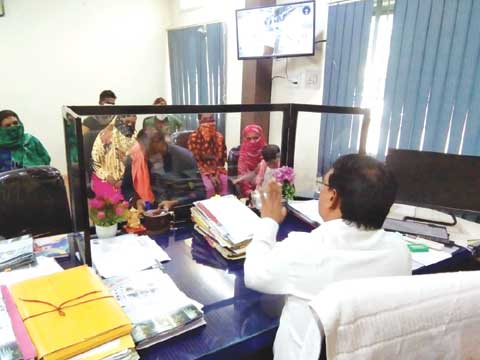 सूअर शहर के बाहर ले जाए, अन्यथा कार्रवाई होगी