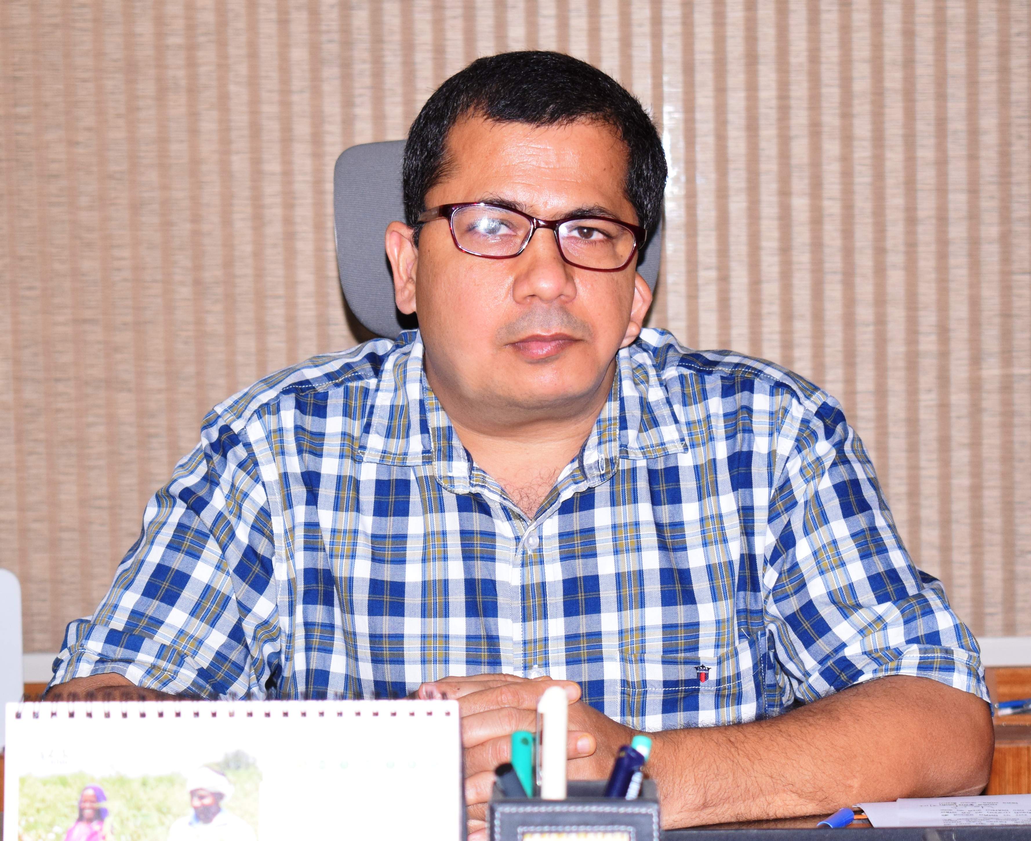 कस्टम मिलिंग में तेजी लाने राईस मिलर शीघ्र बैंक गारंटी कराएं-कलेक्टर