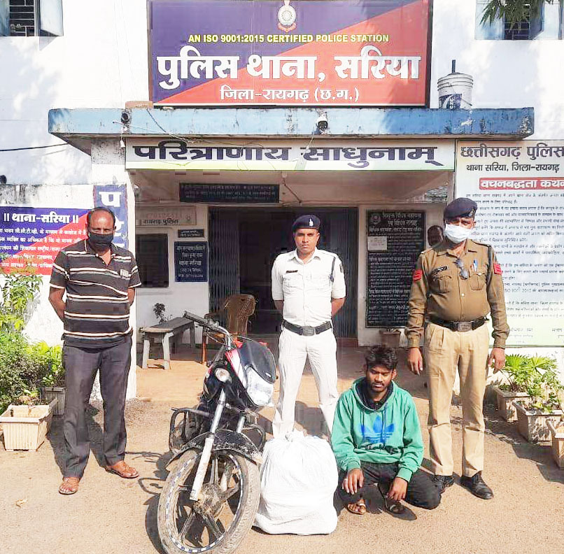 बाईक से गांजा तस्करी, एक बंदी