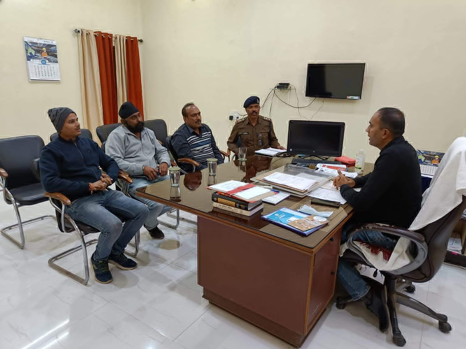 सुबह 9 से रात 9 बजे तक शहर में भारी वाहन पूर्णत: प्रतिबंधित