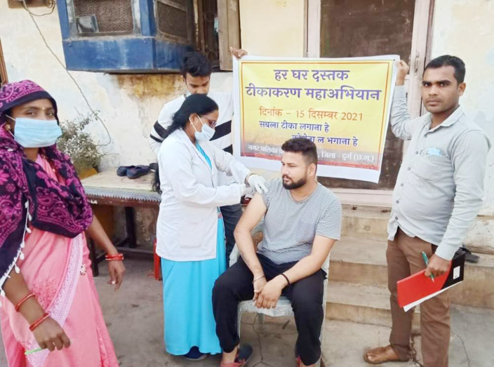 हर घर दस्तक टीकाकरण महा अभियान