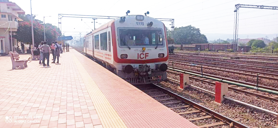 एडीआरएम पहुंचे दल्लीराजहरा