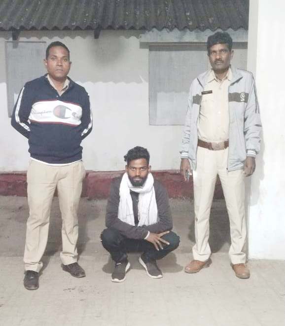 शादी का झांसा देकर नाबालिग से रेप, आरोपी जेल दाखिल