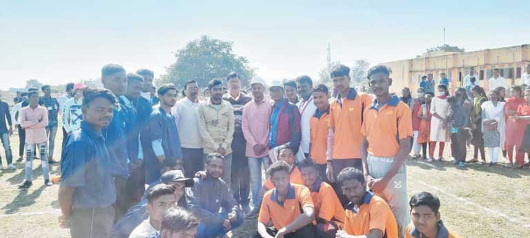 कॉलेज में दो दिनी खेल महोत्सव कॉलेज में दो दिनी खेल महोत्सव