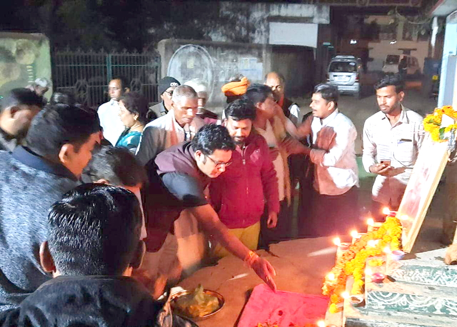 अटल एक व्यक्ति नहीं, विचारधारा- किशोर अटल एक व्यक्ति नहीं, विचारधारा- किशोर