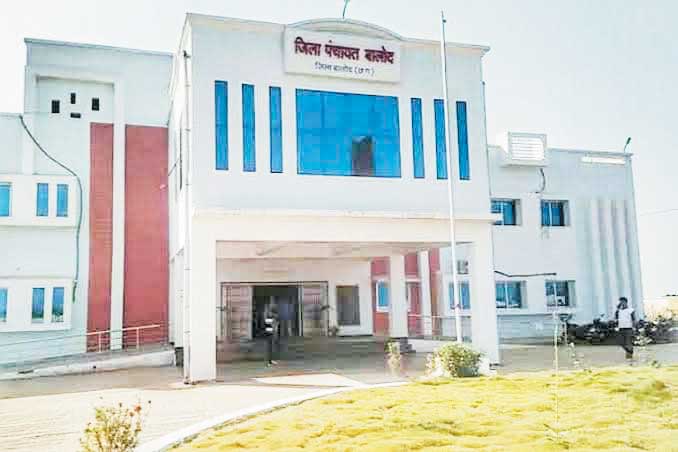 जिले के 17 सरपंच, 64 पंच के पदों पर होगा चुनाव जिले के 17 सरपंच, 64 पंच के पदों पर होगा चुनाव