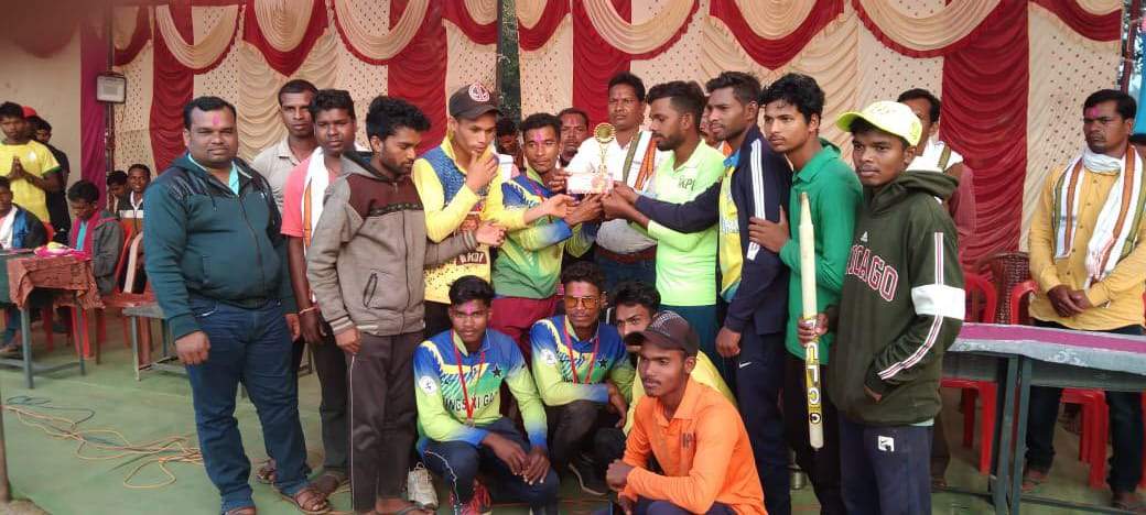 क्रिकेट स्पर्धा, करमरी विजेता