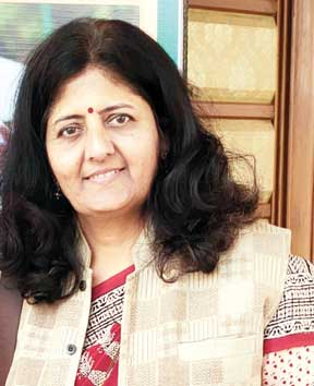  राष्ट्रीय महिला को-आपरेटिव प्रमुख का दायित्व शताब्दी पांडे को दिया