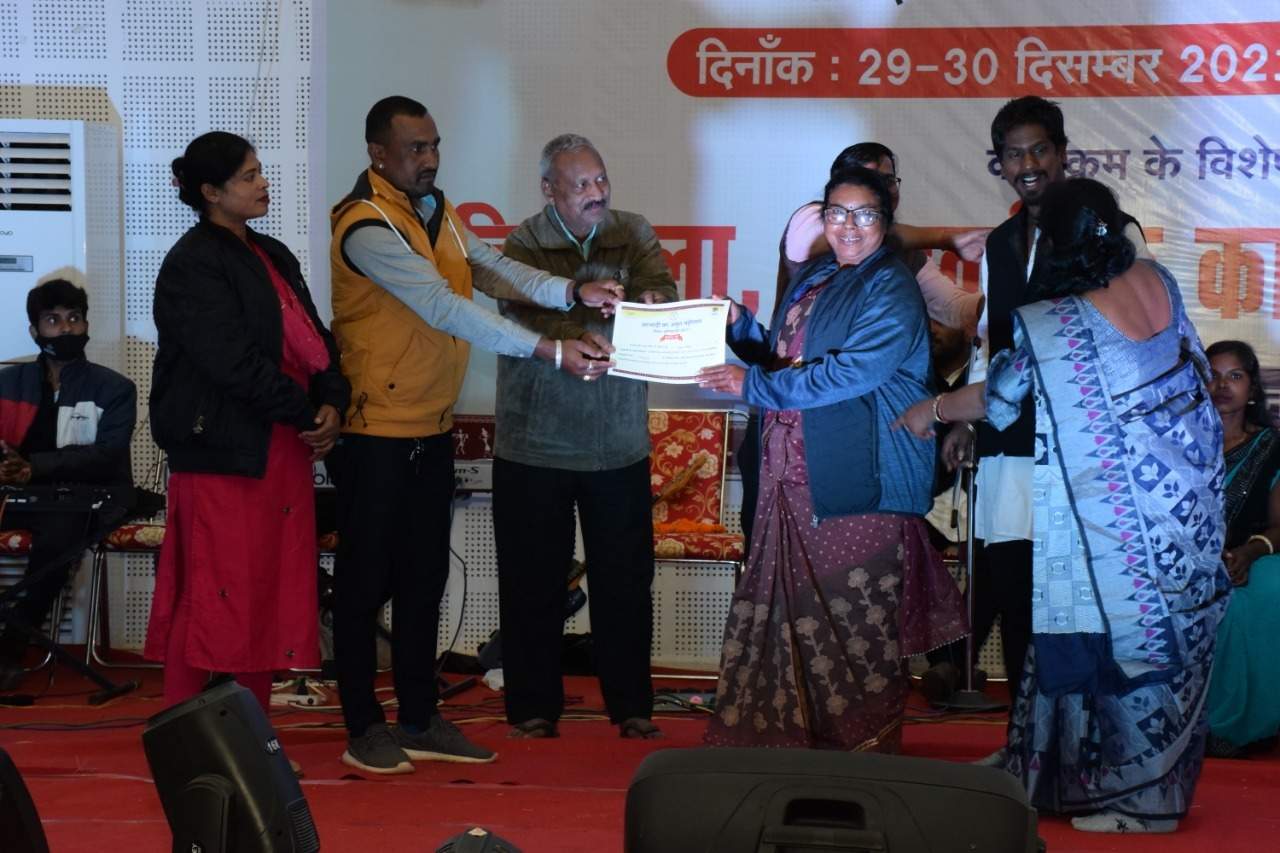 अमृत महोत्सव का हुआ समापन