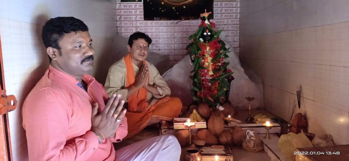 हनुमान टेकरी में विशेष पूजा