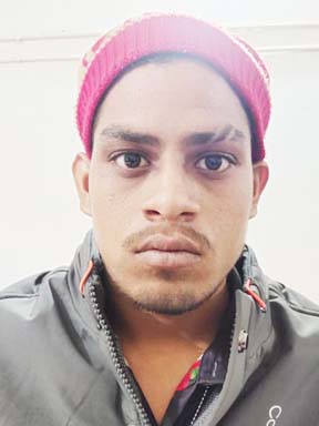 मोटर साइकिल पर गांजा की तस्करी करते 2 पकड़ाए