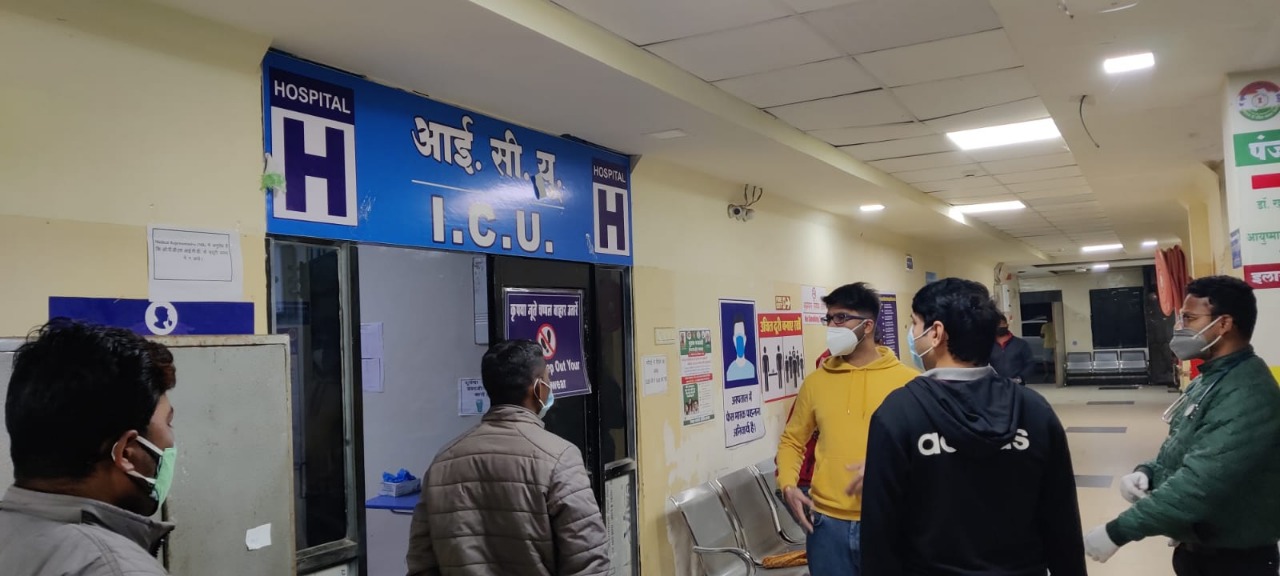 मरीजों को देंं बेहतर सुविधा- कलेक्टर