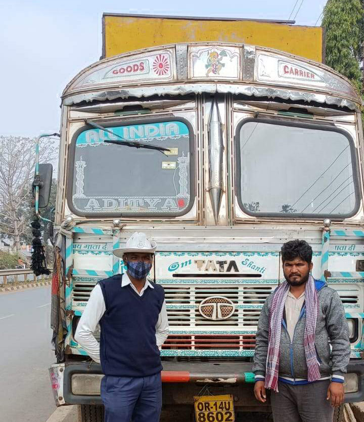 नशे में वाहन चलाते 2 पर जुर्माना