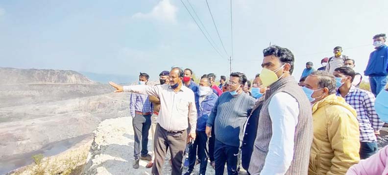 कोयले के प्रचुर दोहन की बनी रूपरेखा, मुआवजे की राशि के साथ एसईसीएल देगा नौकरी कोयले के प्रचुर दोहन की बनी रूपरेखा, मुआवजे की राशि के साथ एसईसीएल देगा नौकरी