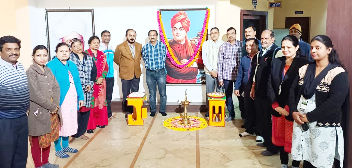 युुगांतर में मनी विवेकानंद जयंती मनी युुगांतर में मनी विवेकानंद जयंती मनी