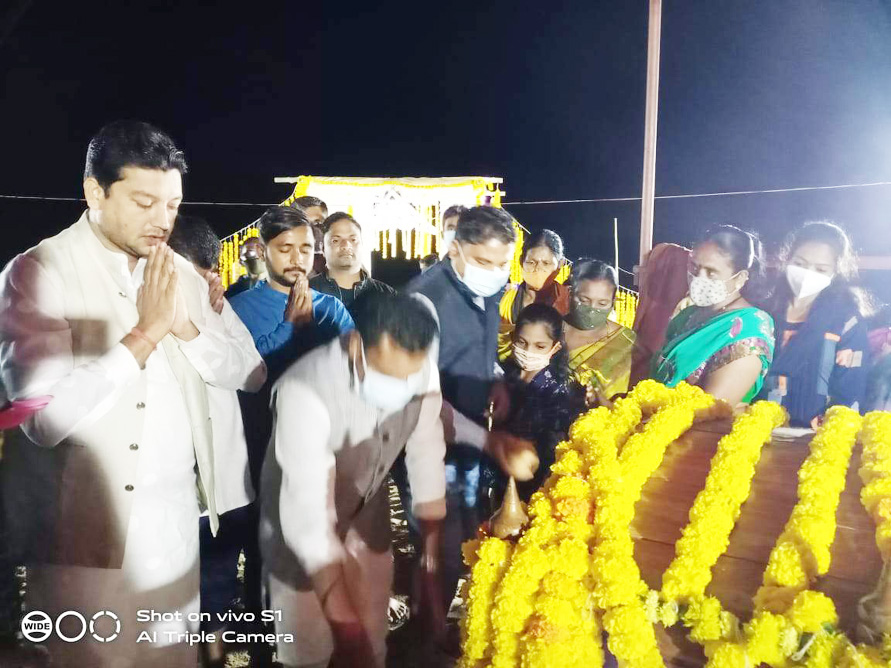 एकादशी पर नवका विहार उत्सव, तेपोत्सवम में उमड़े श्रद्धालु