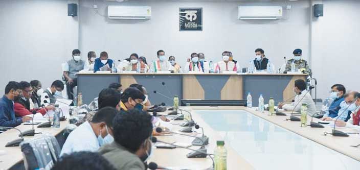 स्वयंसेवकों को सामुदायिक मानसिक स्वास्थ्य व बाल संरक्षण पर प्रशिक्षण