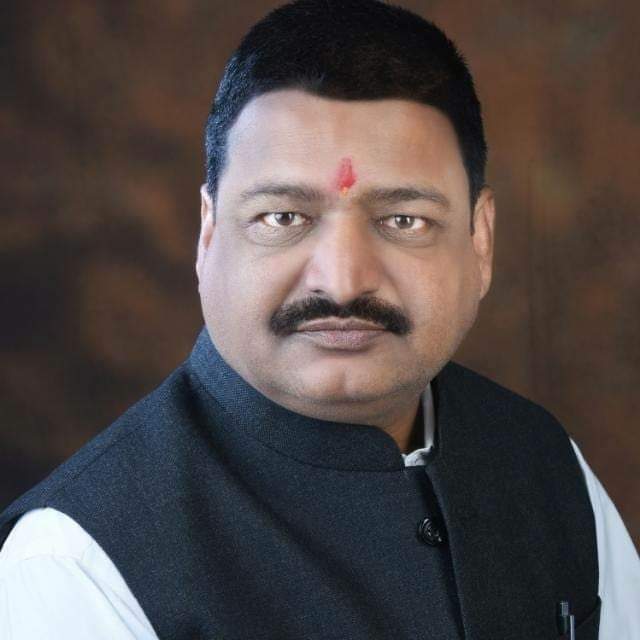 ऑक्सीजन पार्क को वृक्षमित्र ओ.पी अग्रवाल के नाम करने कलेक्टर को ज्ञापन