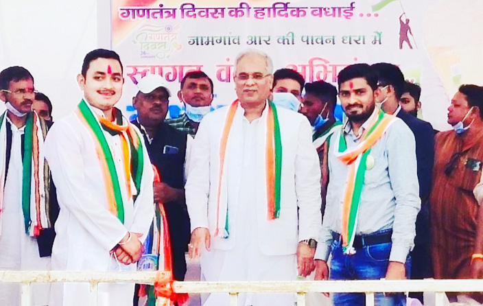 नवनिर्वाचित जनपद सदस्य चंद्राकर ने सीएम से भेंट की